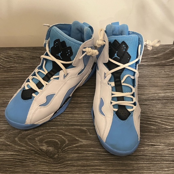 Jordan True Flight "White/University Blue/Black" - Picture 7 of 8